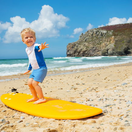 Surfer-Namen für Babys: Diese Vornamen sind cool und lässig