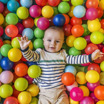 Ab wann können Babys wirklich sehen und Farben erkennen?