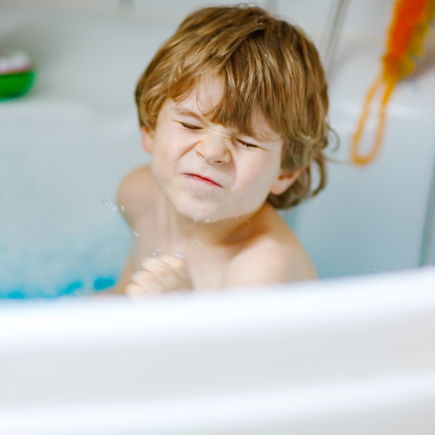Euer Kind will nicht (mehr) baden? Das hilft! 