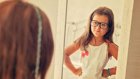 8 Tipps, damit Kinder lernen, ihren eigenen Körper zu mögen