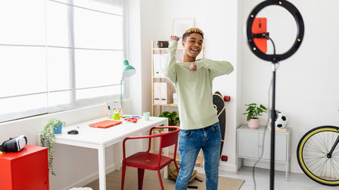 Wenn Kinder die Schule abbrechen und Youtuber werden wollen – so reagieren Eltern richtig