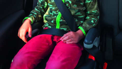 Ab wann dürfen Kinder eine Sitzerhöhung nutzen? 
