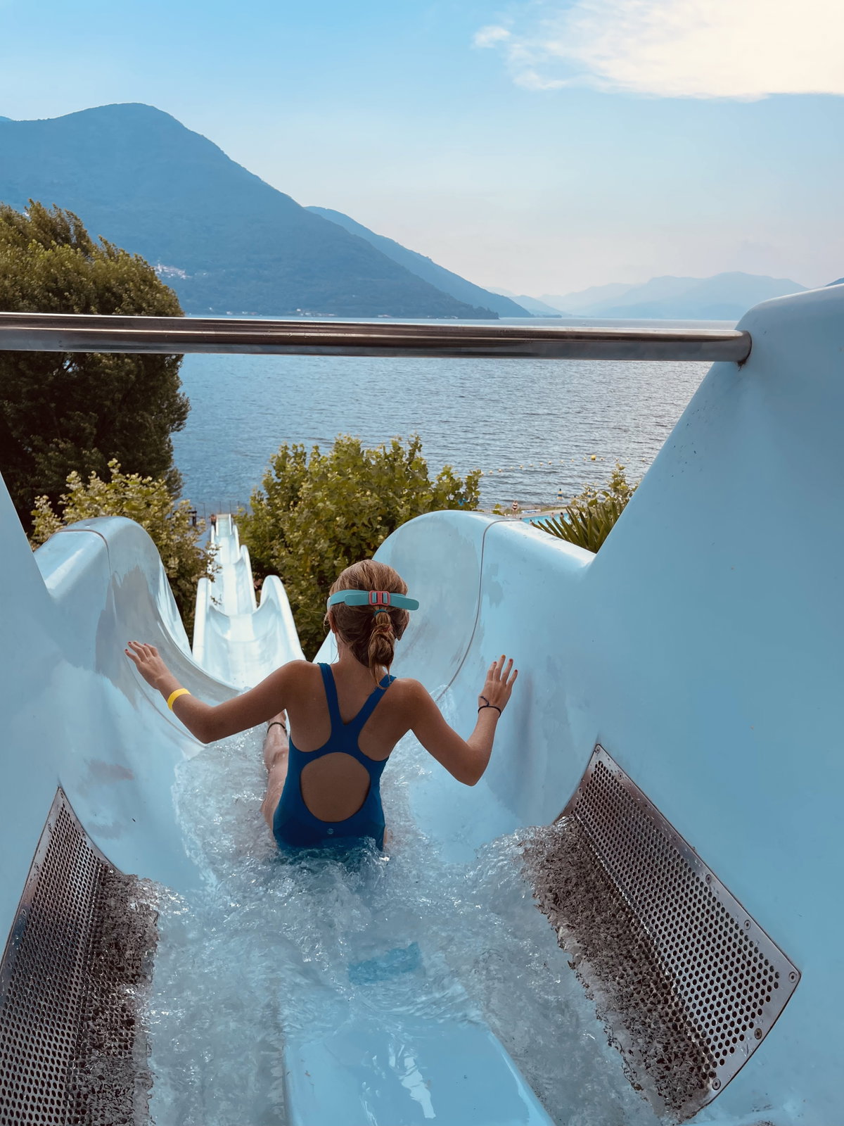 Die Wasserrutsche des Lido Brissago