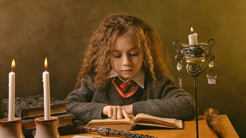 Der J. K. Rowling-Trick für Babynamen: So findest du einen Vornamen mit einem Hauch Magie