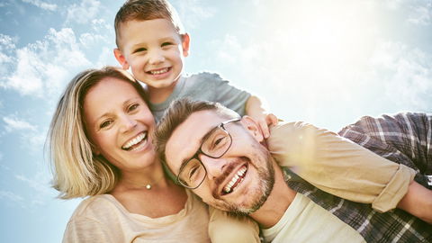 Mehr Männer als Frauen wollen ein weiteres Kind – warum das so ist