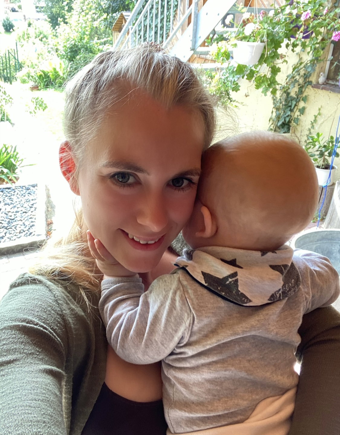 Mama Madeline testet gerne und lässt sich auch von anderen Testberichten inspirieren.