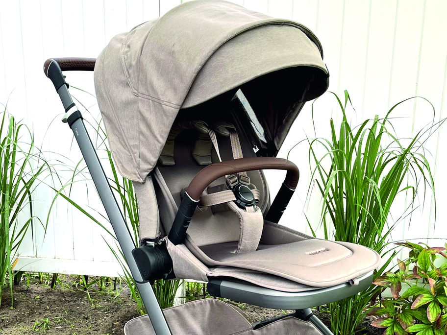 Mama Vanessa ist vom Maxi-Cosi Kinderwagen "Fame" begeistert.