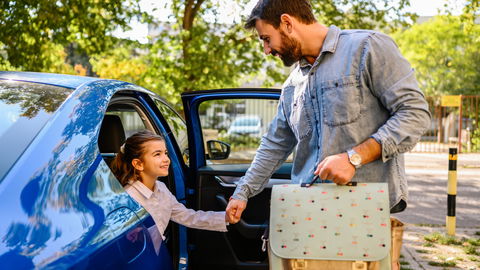 Laut ADAC: Jedes 4. Grundschulkind kommt per Elterntaxi zur Schule