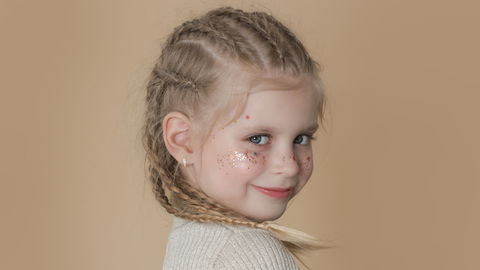13 süße Flechtfrisuren für Kinder – die bekommt ihr auch hin!
