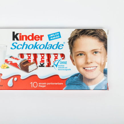 Hui! Das ist der Junge auf der Kinder-Schokolade heute ...