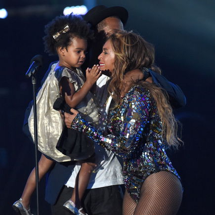 Blue Ivy Carter wird ihrer Mama immer ähnlicher: So groß ist Beyoncés Tochter mittlerweile ...