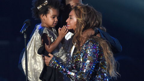 Blue Ivy Carter wird ihrer Mama immer ähnlicher: So groß ist Beyoncés Tochter mittlerweile ...