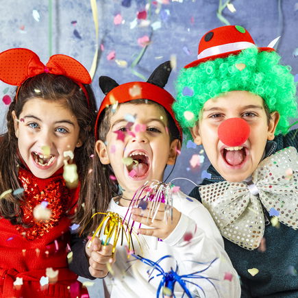Schöne Karnevals-Sprüche und Gedichte für Kinder