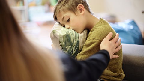 Nachgefragt bei einer Kinderärztin: Der Unterschied zwischen Grippe und Erkältung?