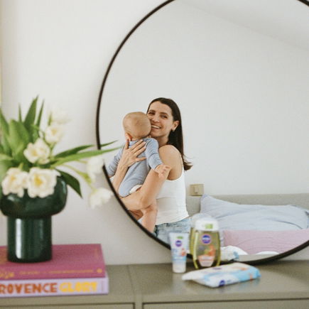 Influencerin Liberta Haxhikadriu: "Sucht euch Mama-Freundinnen! Ihr werdet von niemandem so verstanden wie von Müttern"