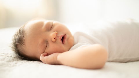 Ist weißes Rauschen schädlich für Babys? Die Vor- und Nachteile im Überblick