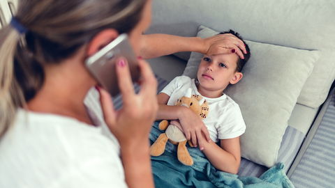 10 verrückte Gründe, weswegen Eltern tatsächlich den Notruf gewählt haben