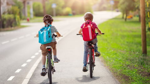 Fahrradprüfung in der Grundschule – was müssen Kinder können?