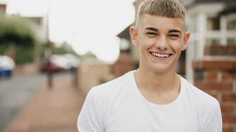 Frisuren für Teenager: 10 angesagte Styles