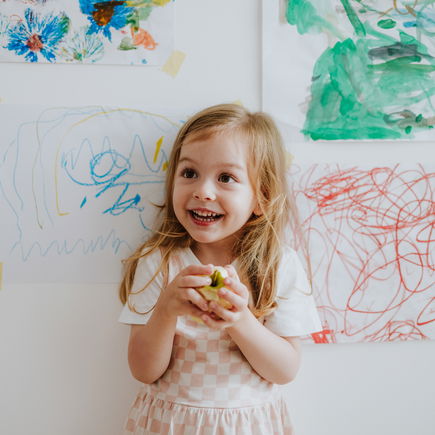Apfel malen: Kinderleichter Trick