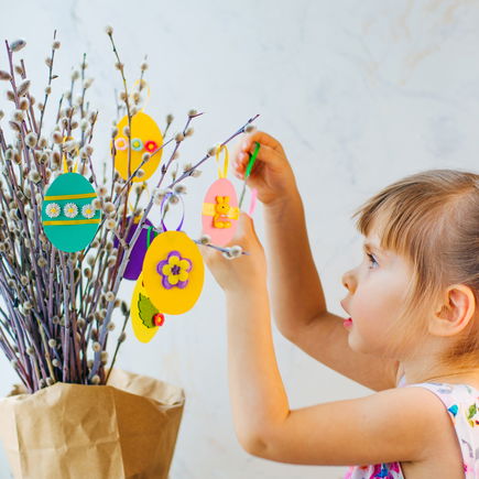 Ostereier basteln mit Kindern – auch schon für die Kleinsten