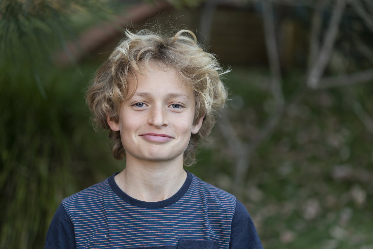 Frisuren für Teenager: Mittelscheitel