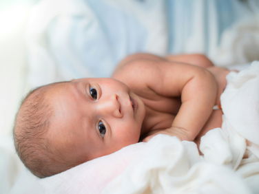 Hautpflege für Babys: Hebammenwissen