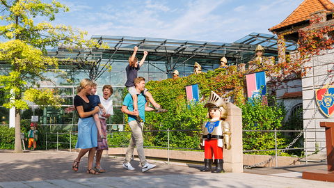 Gewinnt einen unvergesslichen Familientag im PLAYMOBIL-FunPark!
