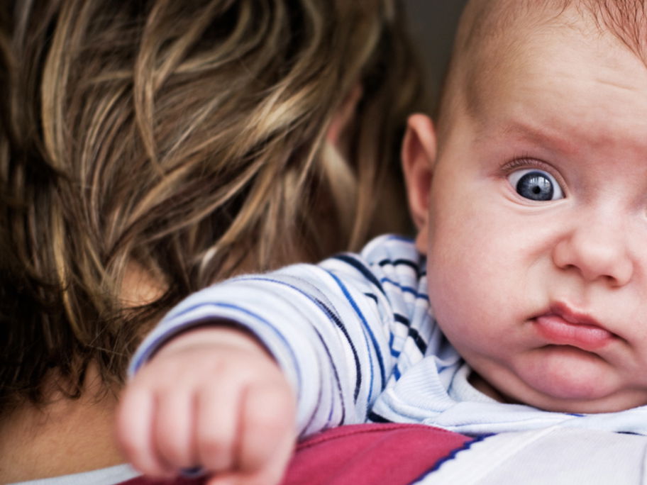 Babygesichter beim Kacken sind oft zum Kringeln komisch.