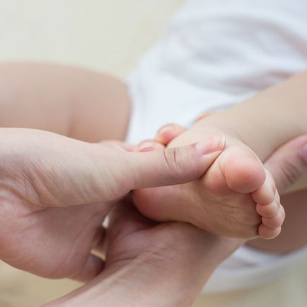 Sichelfuß beim Baby