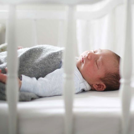 Kinder- und Babymatratzen bei Stiftung Warentest 2024: Eine ist "sehr gut"