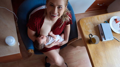 Zwiemilch: So gelingt die Baby-Ernährung mit Stillen und Zufüttern
