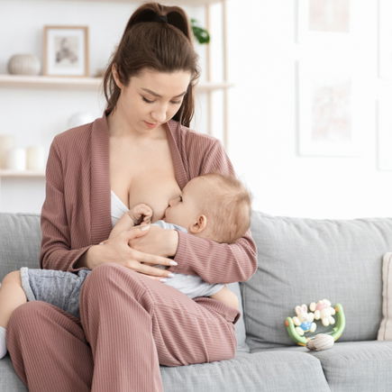 Stillkaries durch Muttermilch: Gibt es das überhaupt?