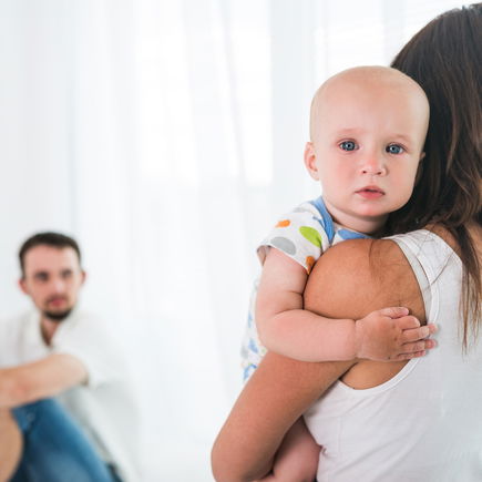 Mann kümmert sich nicht ums Baby – wie damit umgehen?