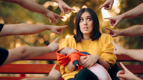 Mom-Shaming – unglaublich, aber wahr: Mütter mobben Mütter