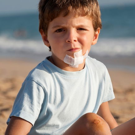 Reiseapotheke für Kinder: Was muss mit in den Urlaub?