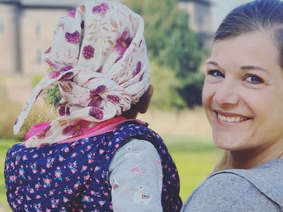 Im Netz bleibt Ilanas Pflegetochter anonym. Auch ihren echten Namen nennt sie nicht.