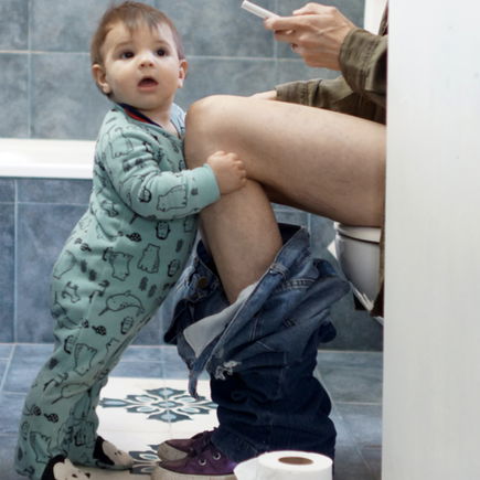 Ständig klebt jemand an mir! Als Mama ist man nie alleine