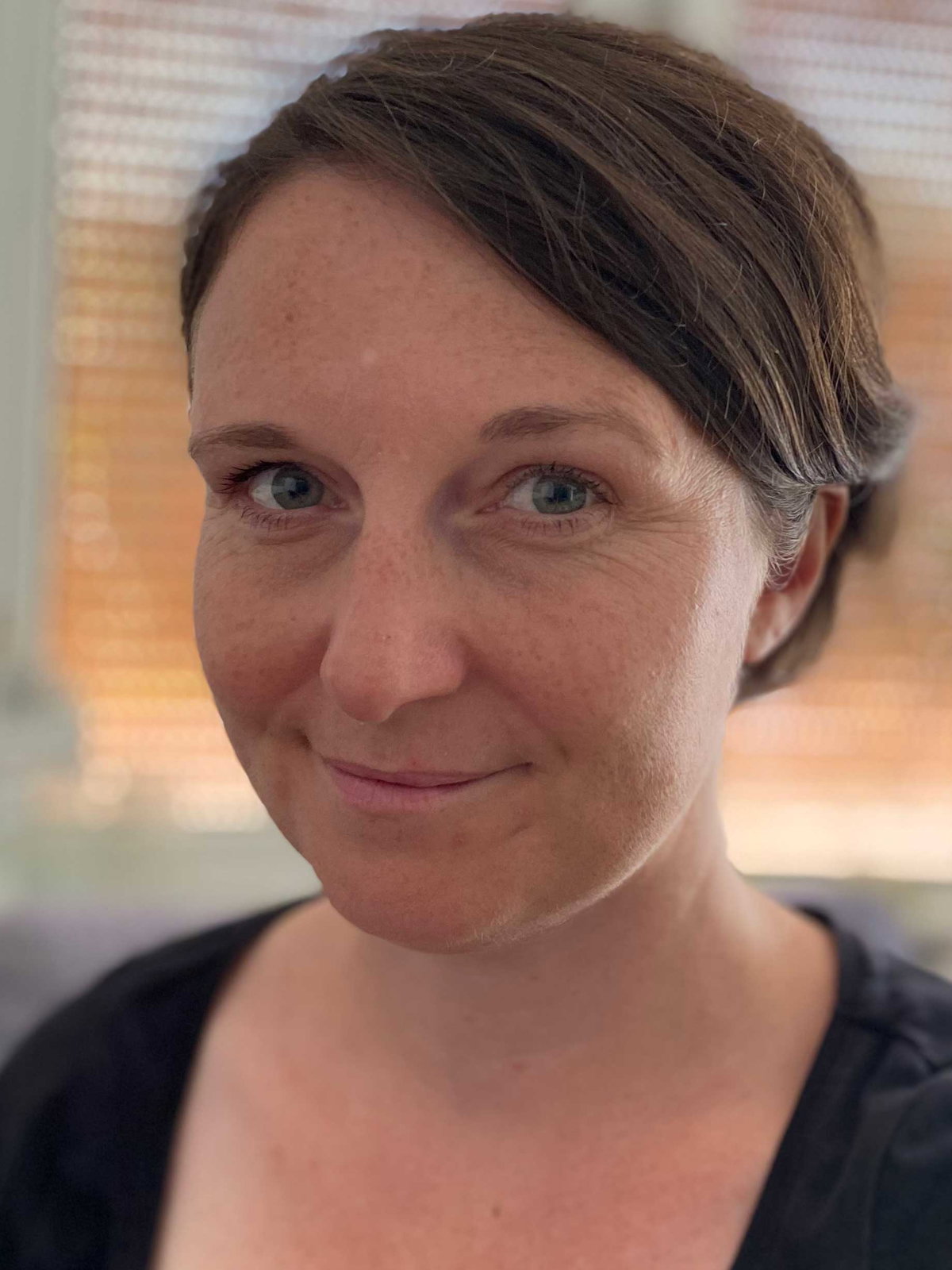 Julia arbeitet in Teilzeit.