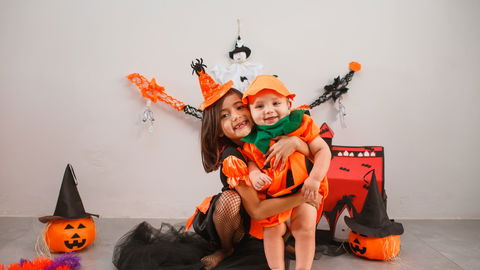 Halloweenkostüme für Kinder: Darauf sollten Eltern achten