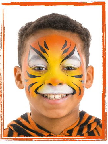 Tiger schminken: Tigerstreifen leicht gemacht.