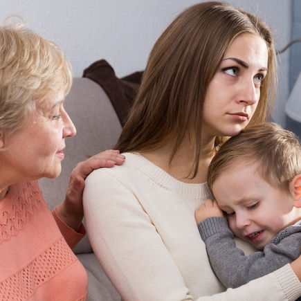 Wenn sich Oma und Opa ständig in die Erziehung einmischen ...