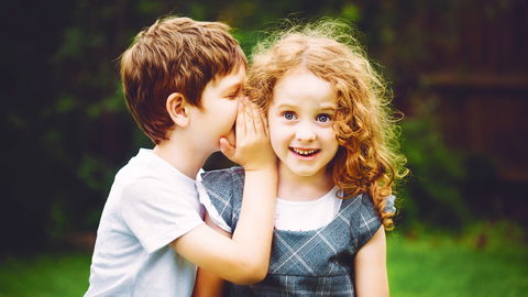 Kinder und Geheimnisse: Warum das wichtig ist