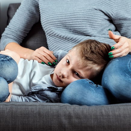 Blinddarmentzündung beim Kind: Wie erkennt man sie?