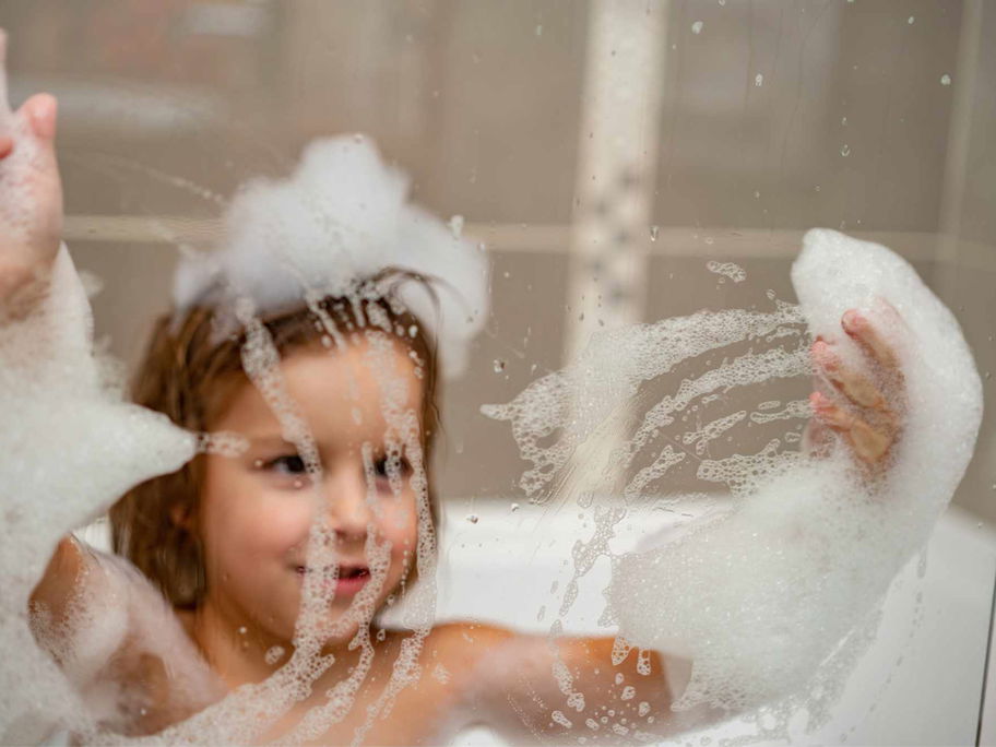 Gerade bei Kinderkosmetik, wie zum Beispiel Duschshampoos, ist es uns wichtig, dass sie frei von schädlichen Inhaltsstoffen ist.