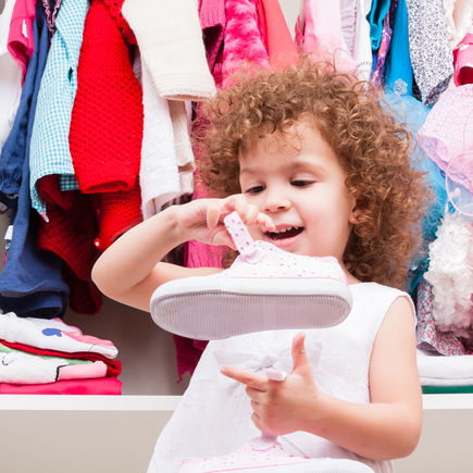 Nachhaltige Kindermode: "In Kinderzimmern herrscht ein krasser Konsum"