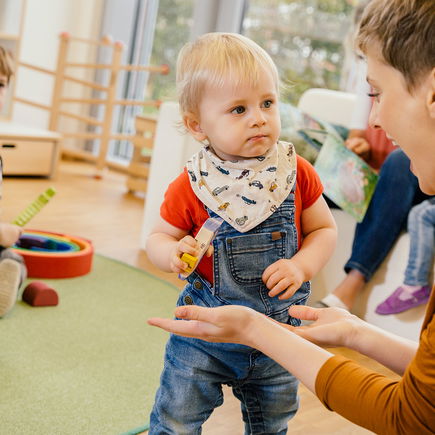 Ab wann in die Kita? Das sagen Eltern