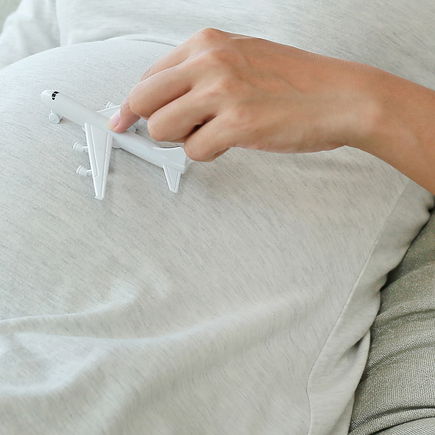 Fliegen in der Schwangerschaft – erlaubt oder schädlich fürs Baby?