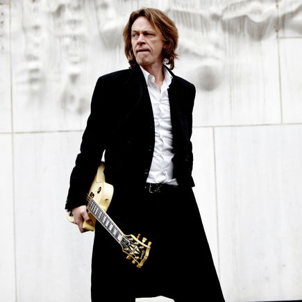 Dominic Miller, brauchen Kinder Musik?